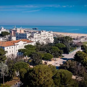 Residenza Parco Fellini 4*, Rímini Italia